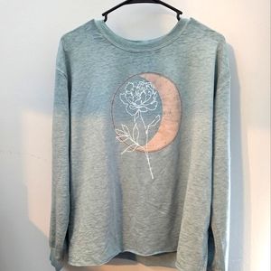 C&C California long sleeved shirt - color " grey mist moon flower" NWT